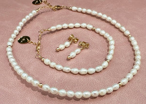 All About The Pearls Choker Necklace