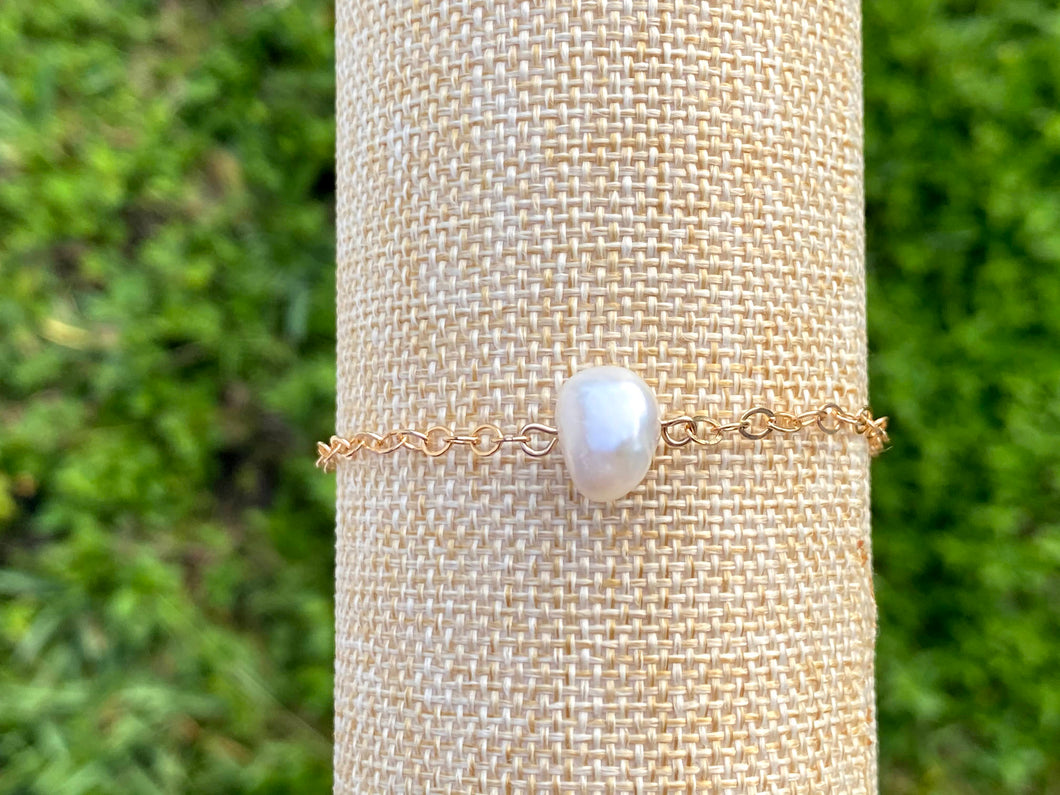 My Big Fat Pearl Gold-Filled Bracelet